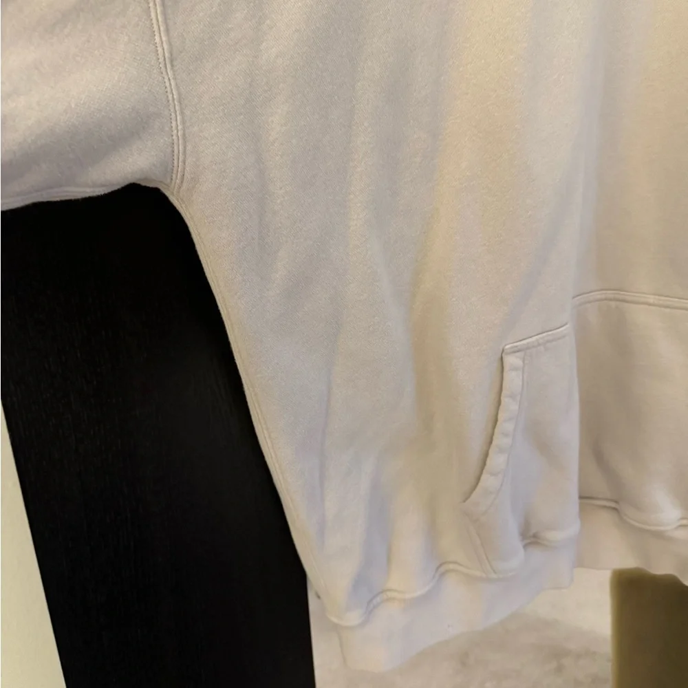 Essential Pullover Hoodie - Picture 5 of 8